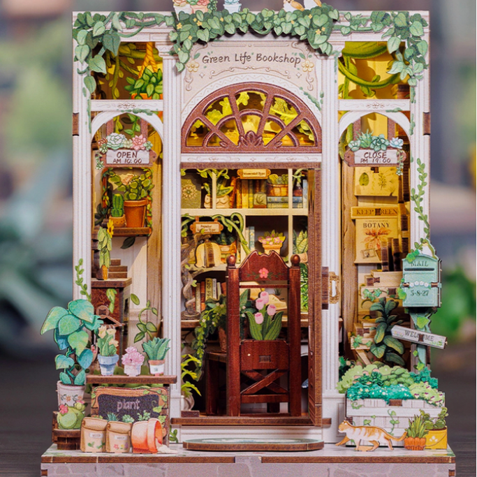 Green Life Bookshop Miniature Book Nook Kit