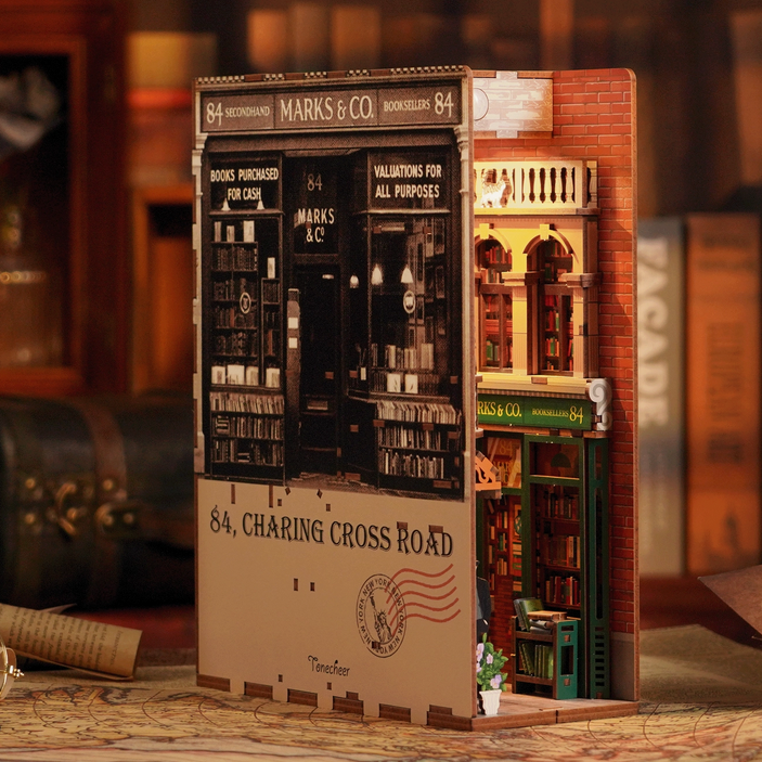 84 Charing Cross Road Bookshop Miniature Book Nook Kit