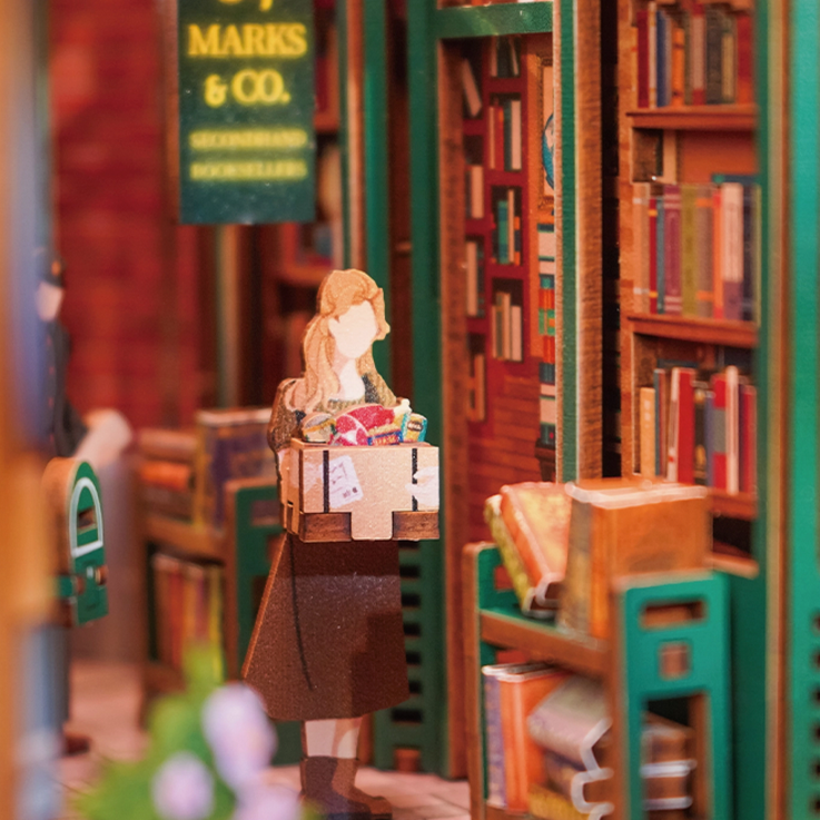 84 Charing Cross Road Bookshop Miniature Book Nook Kit